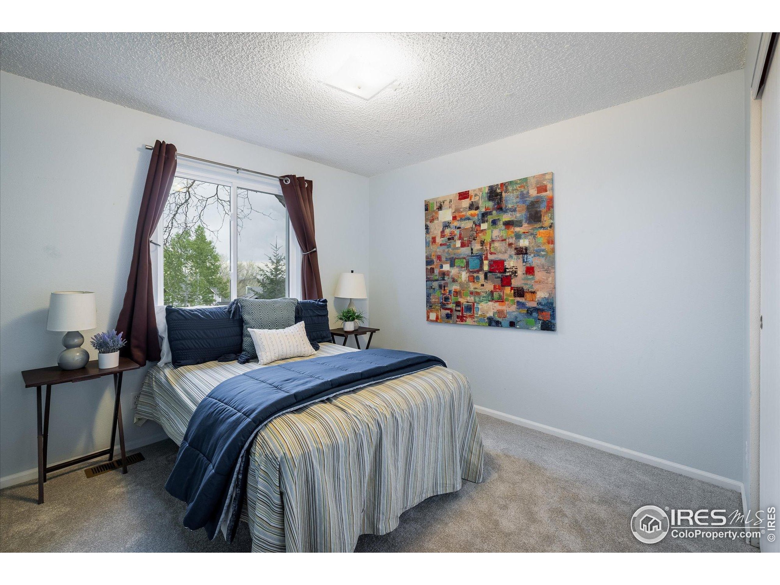 247 Regal St