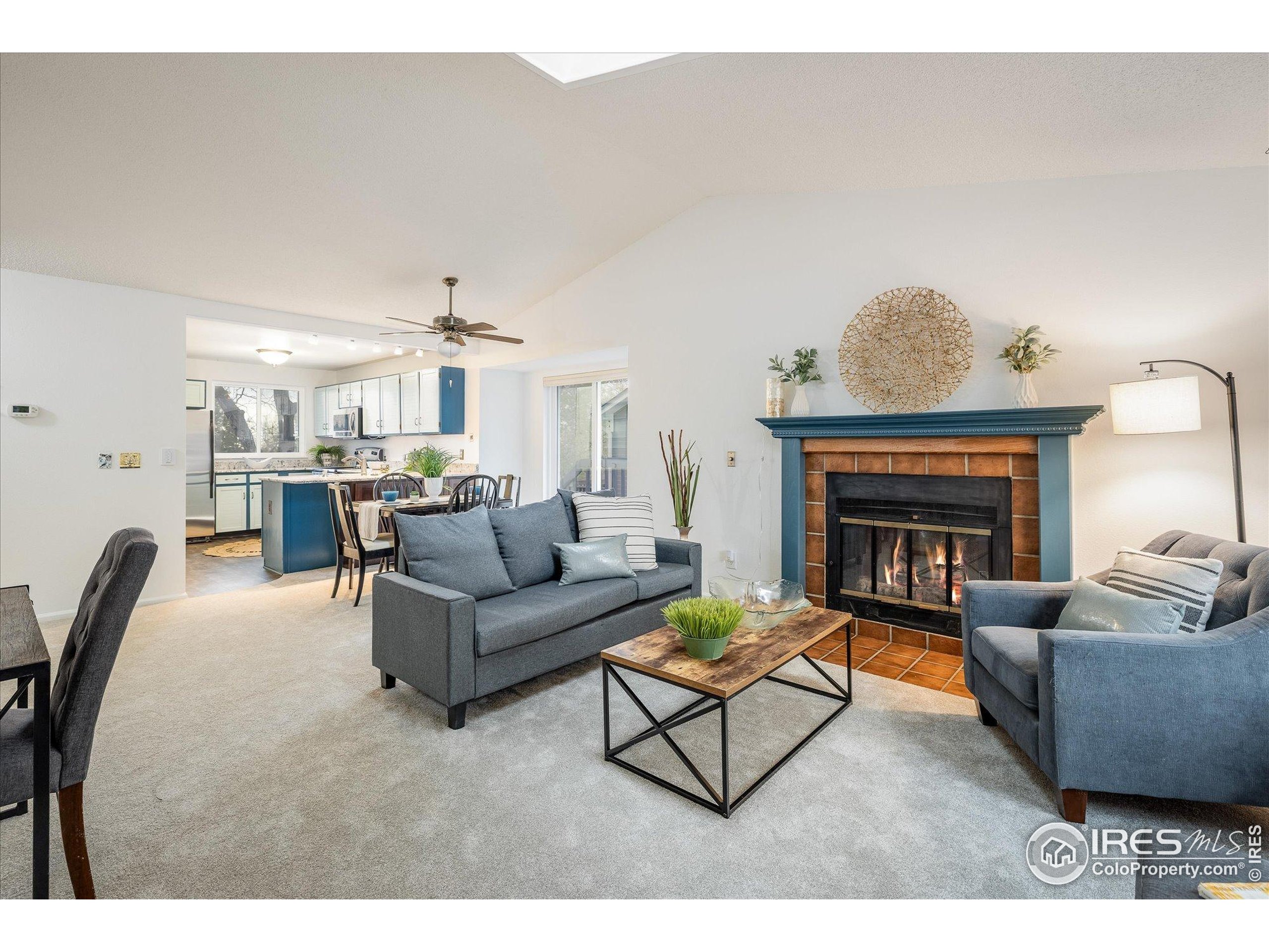 247 Regal St