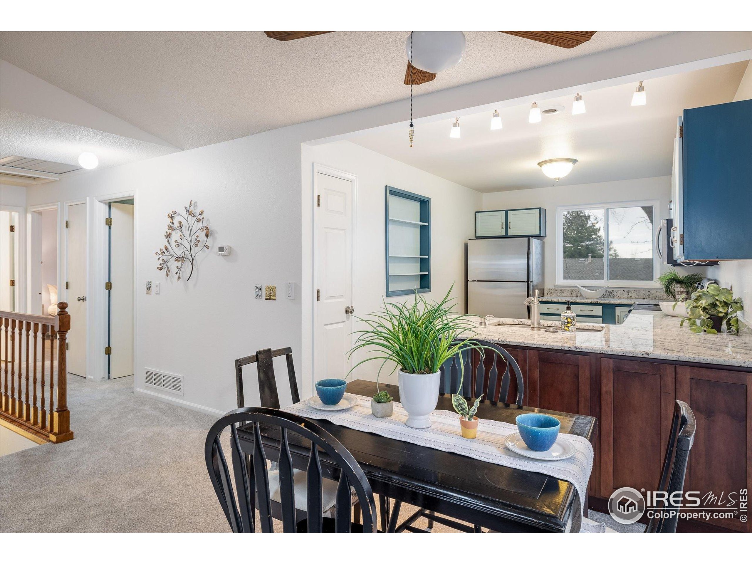 247 Regal St