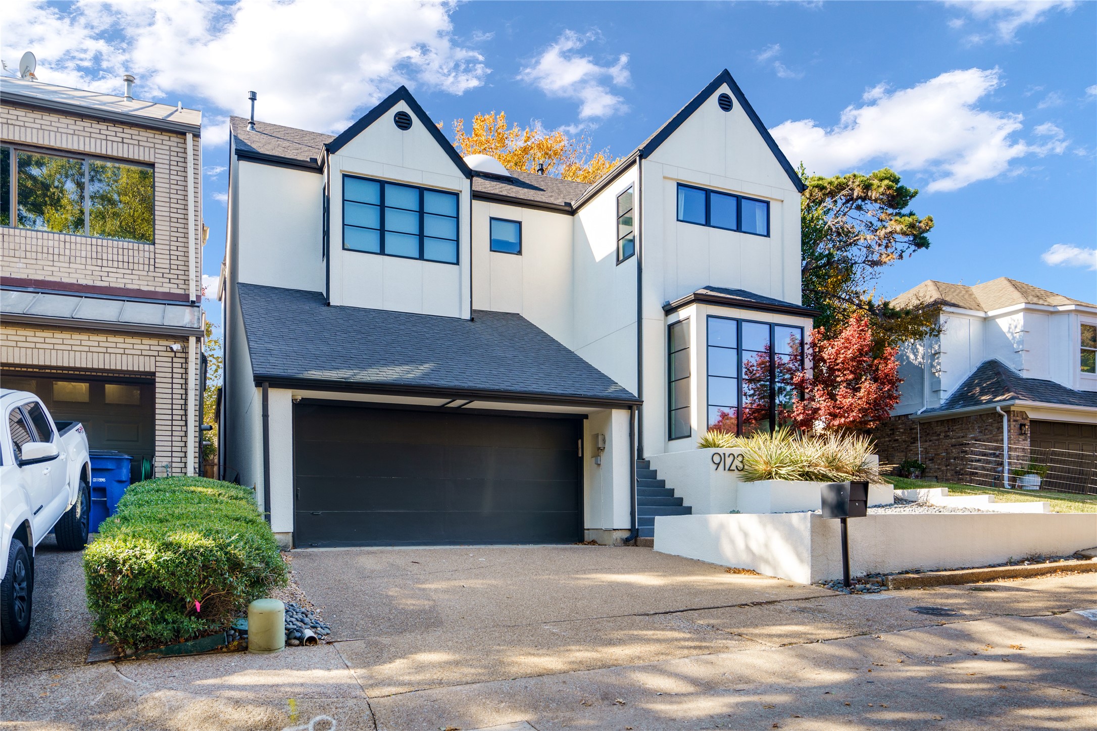 9123 Valley Chapel Lane