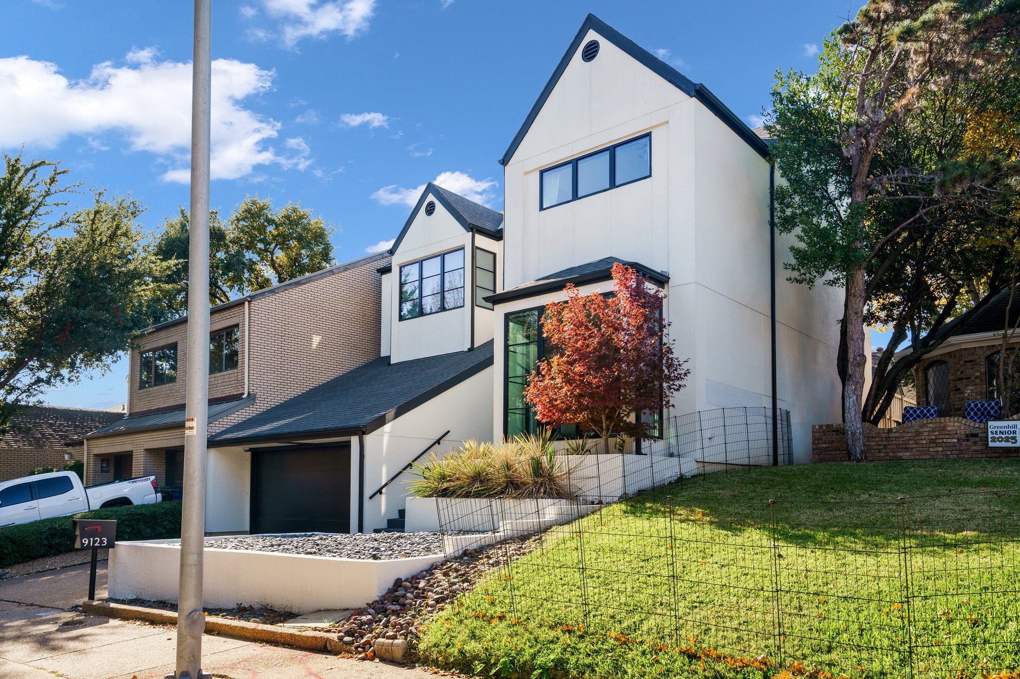 9123 Valley Chapel Lane