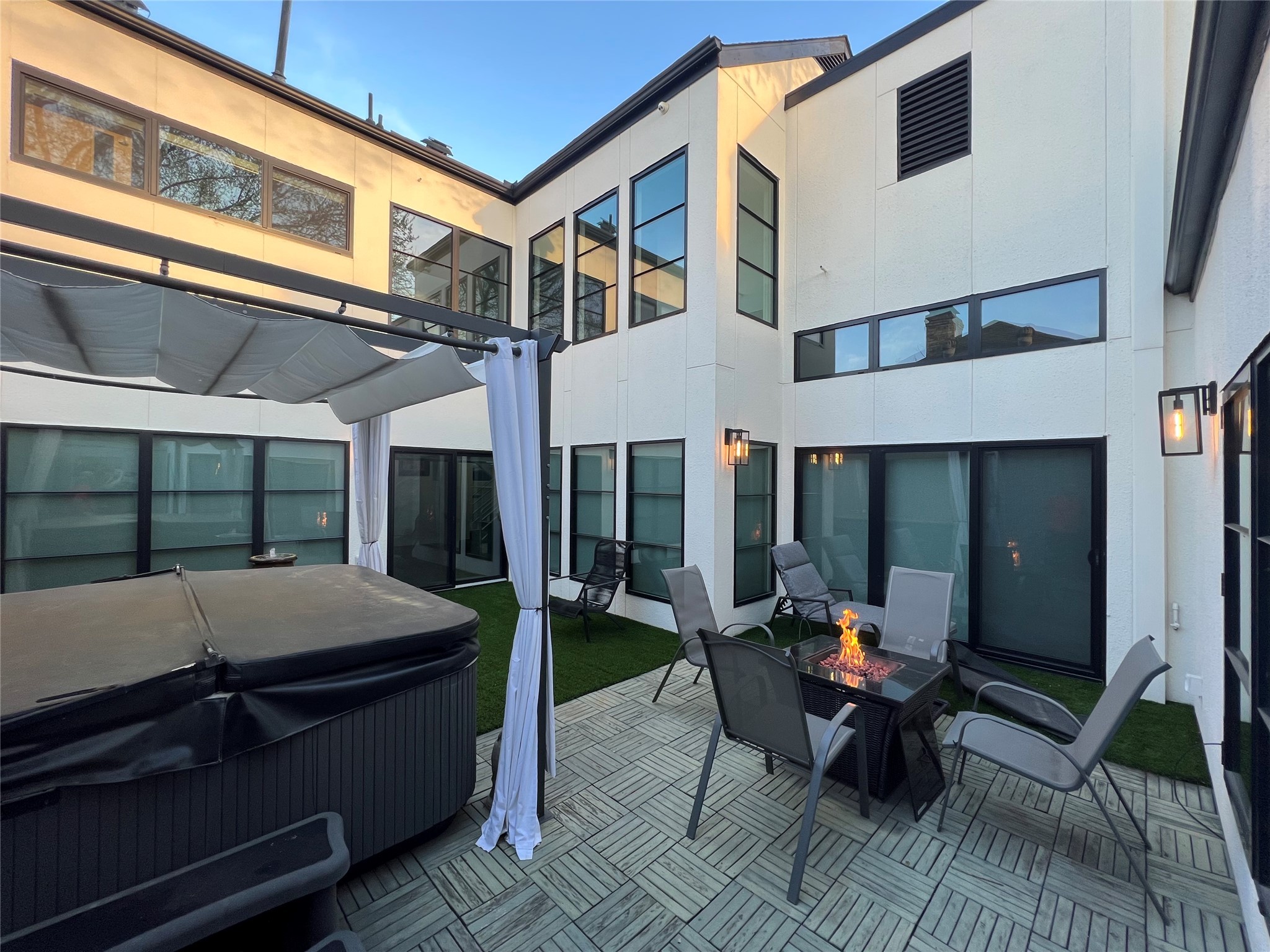 9123 Valley Chapel Lane