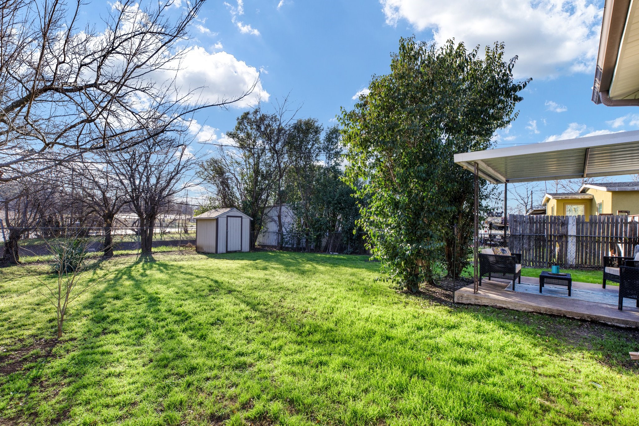 1513 Barcus Circle