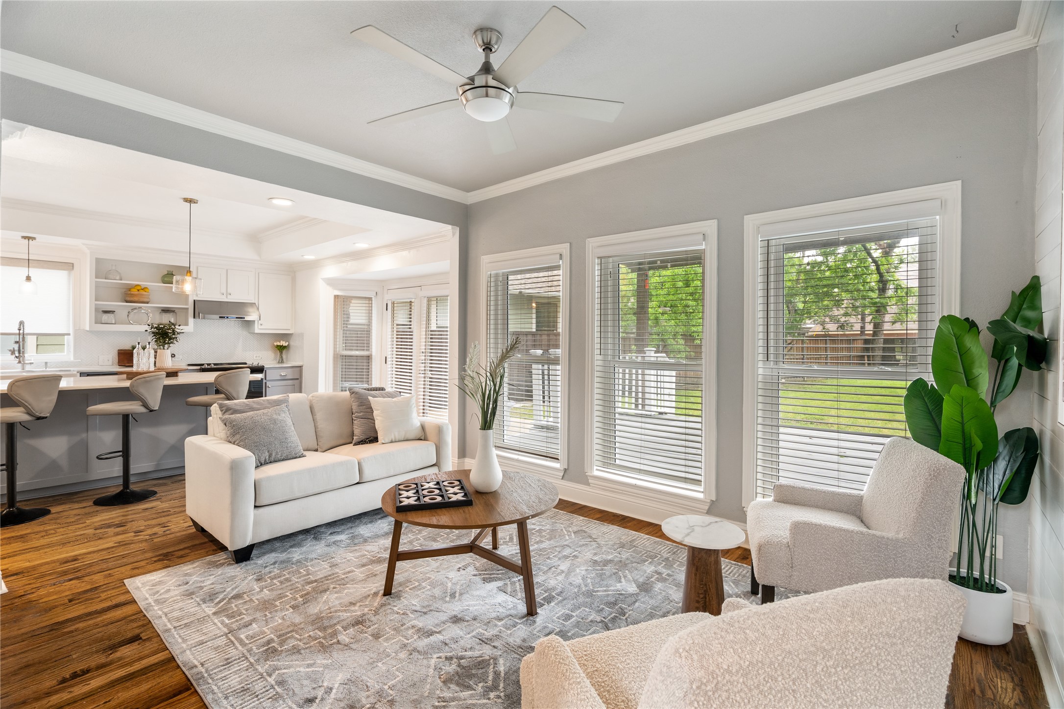 5943 Bryan Parkway