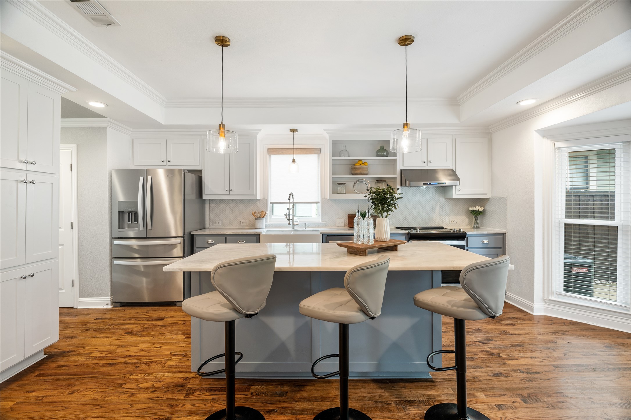 5943 Bryan Parkway