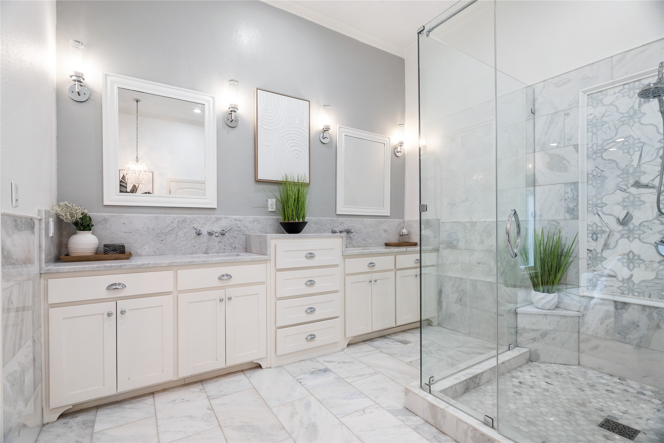 5943 Bryan Parkway