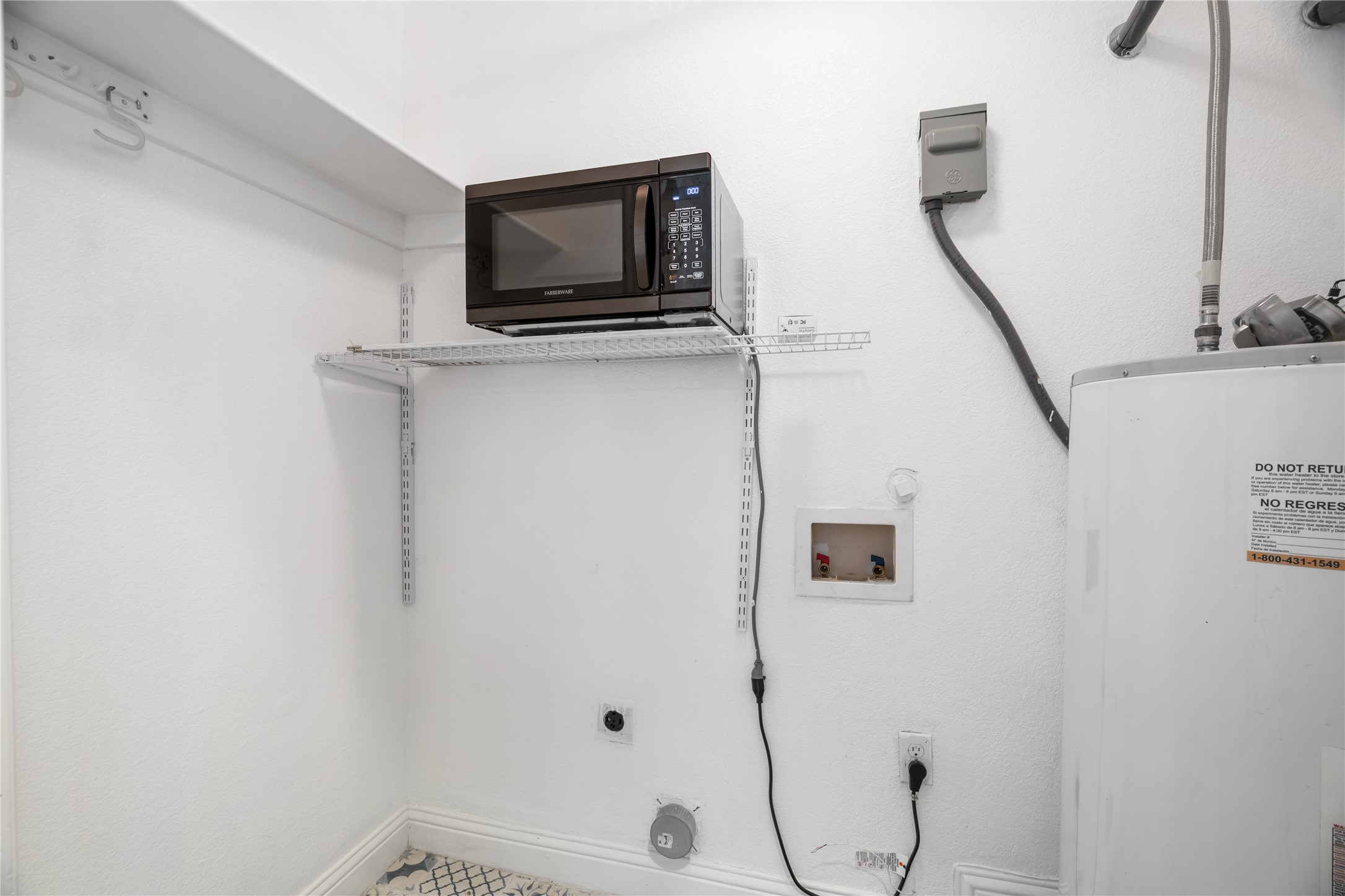 5943 Bryan Parkway