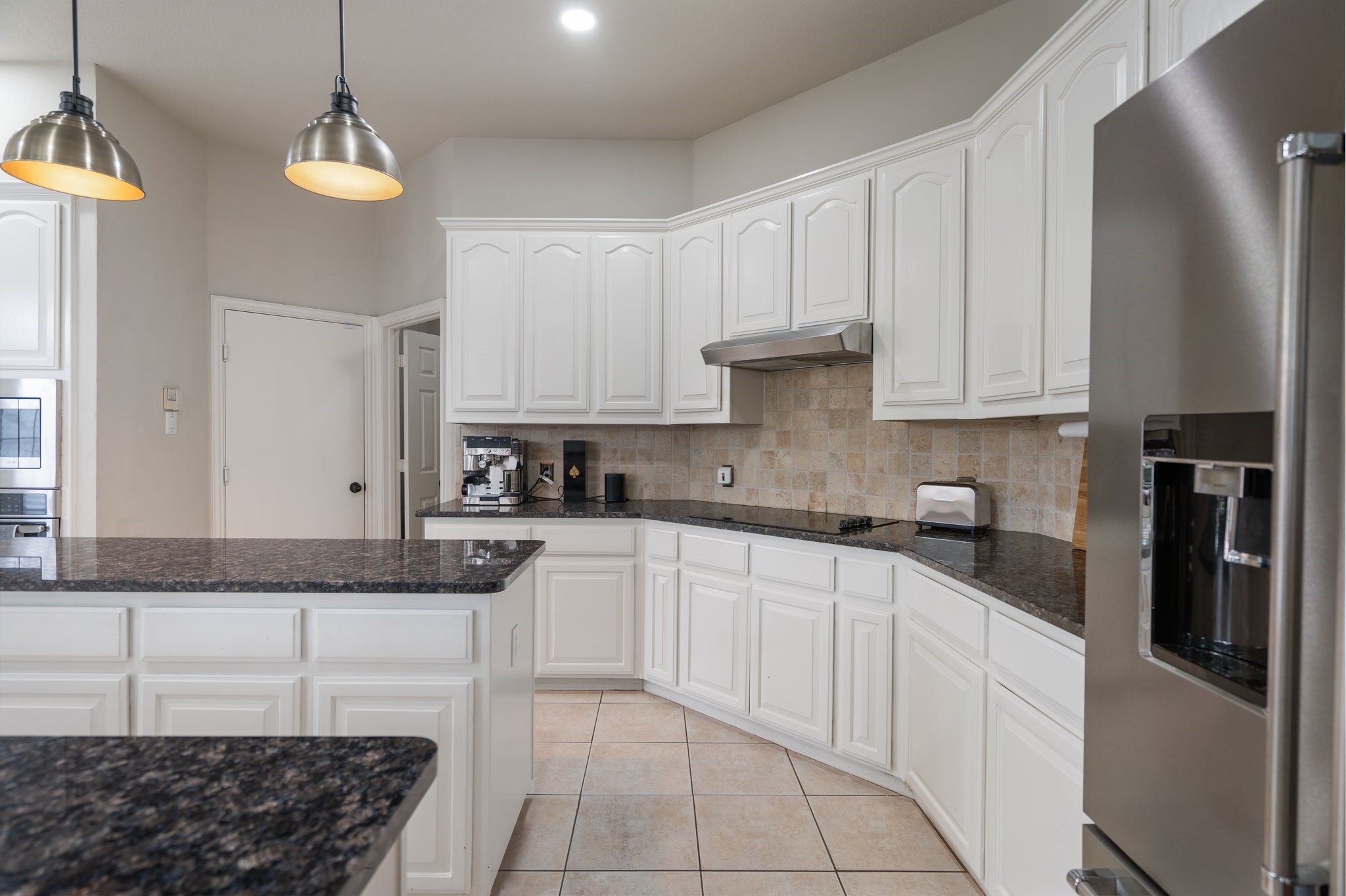 8400 Halliford Court
