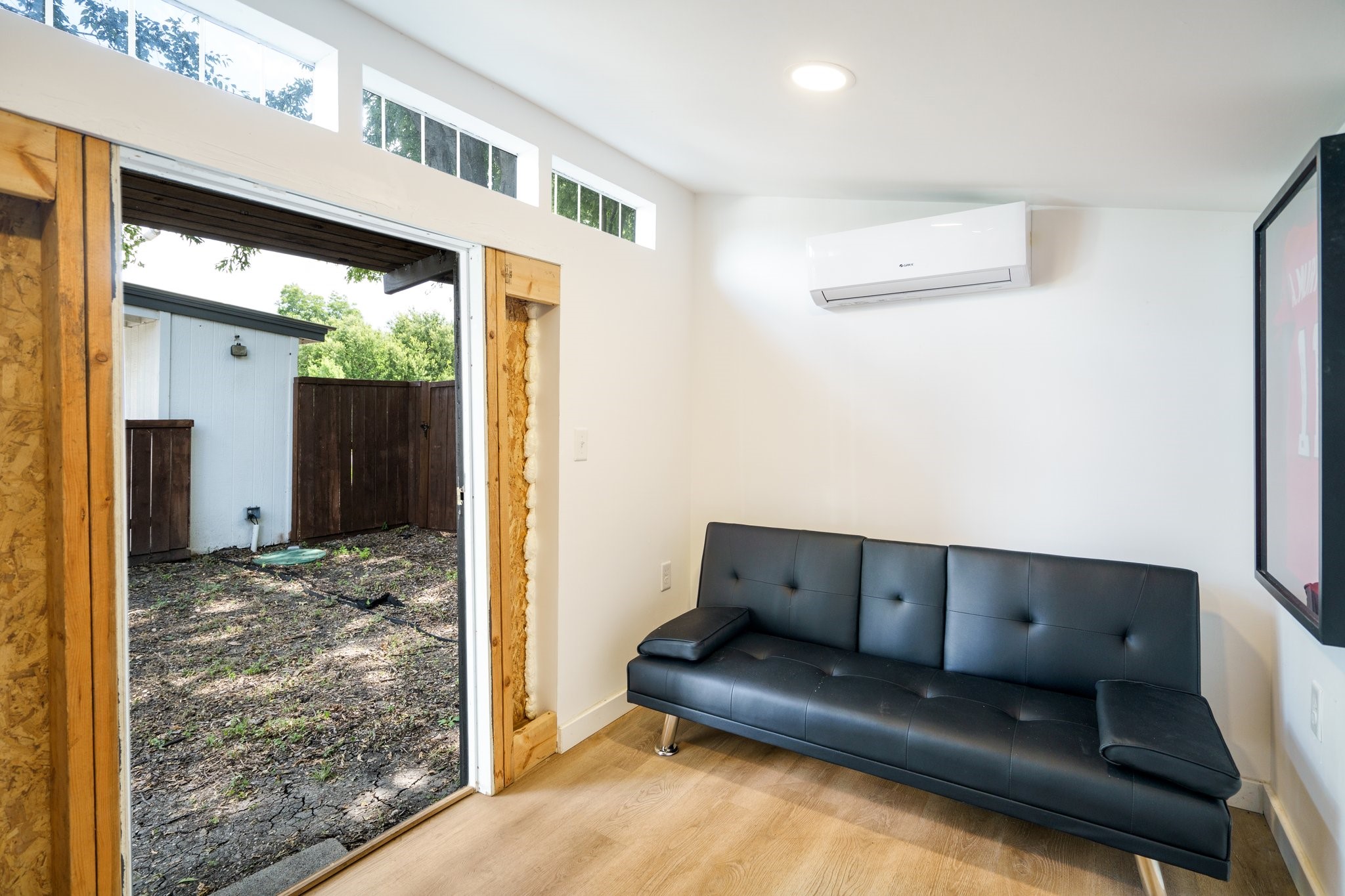 401 S Weatherred Drive