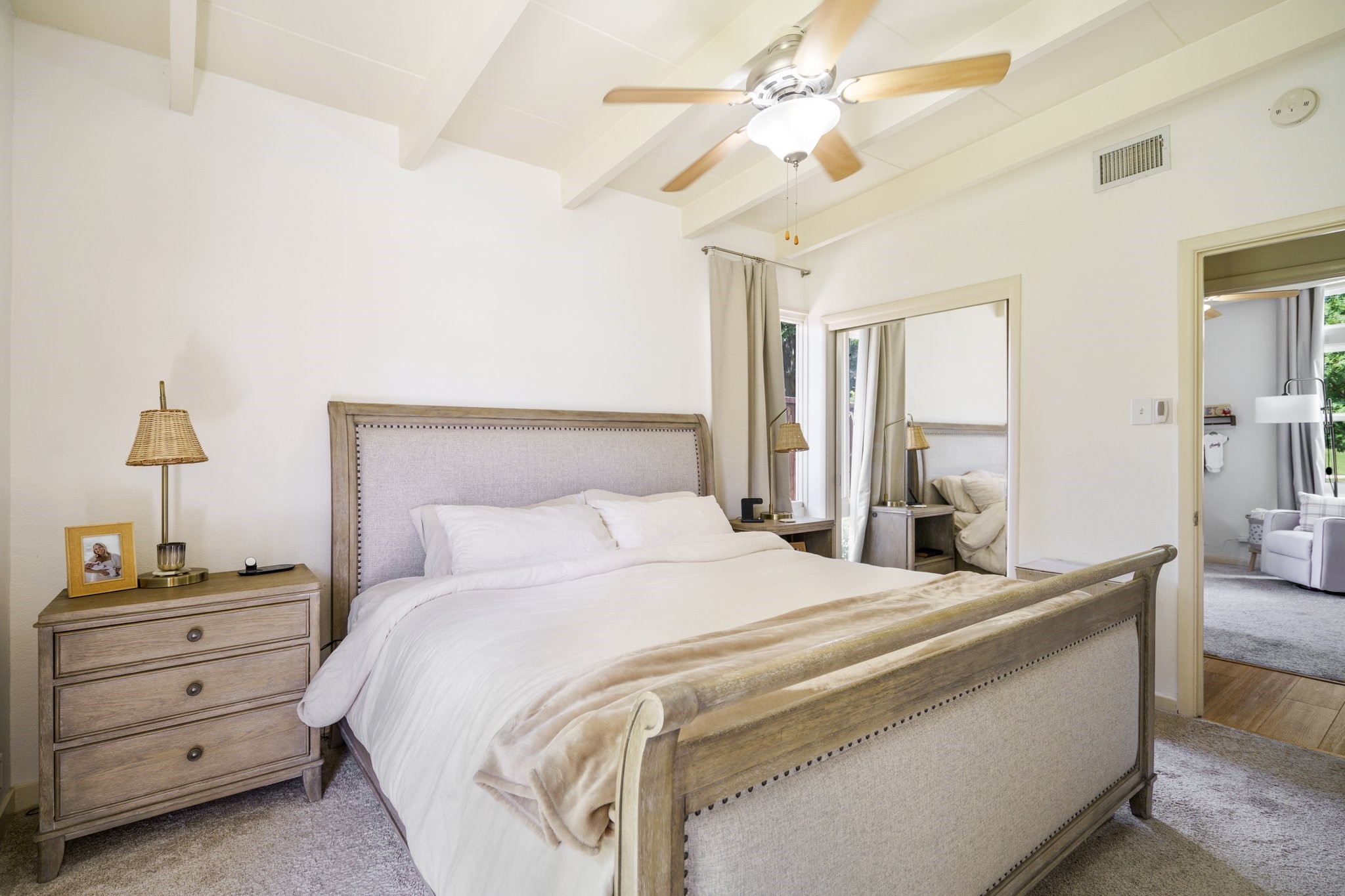 401 S Weatherred Drive