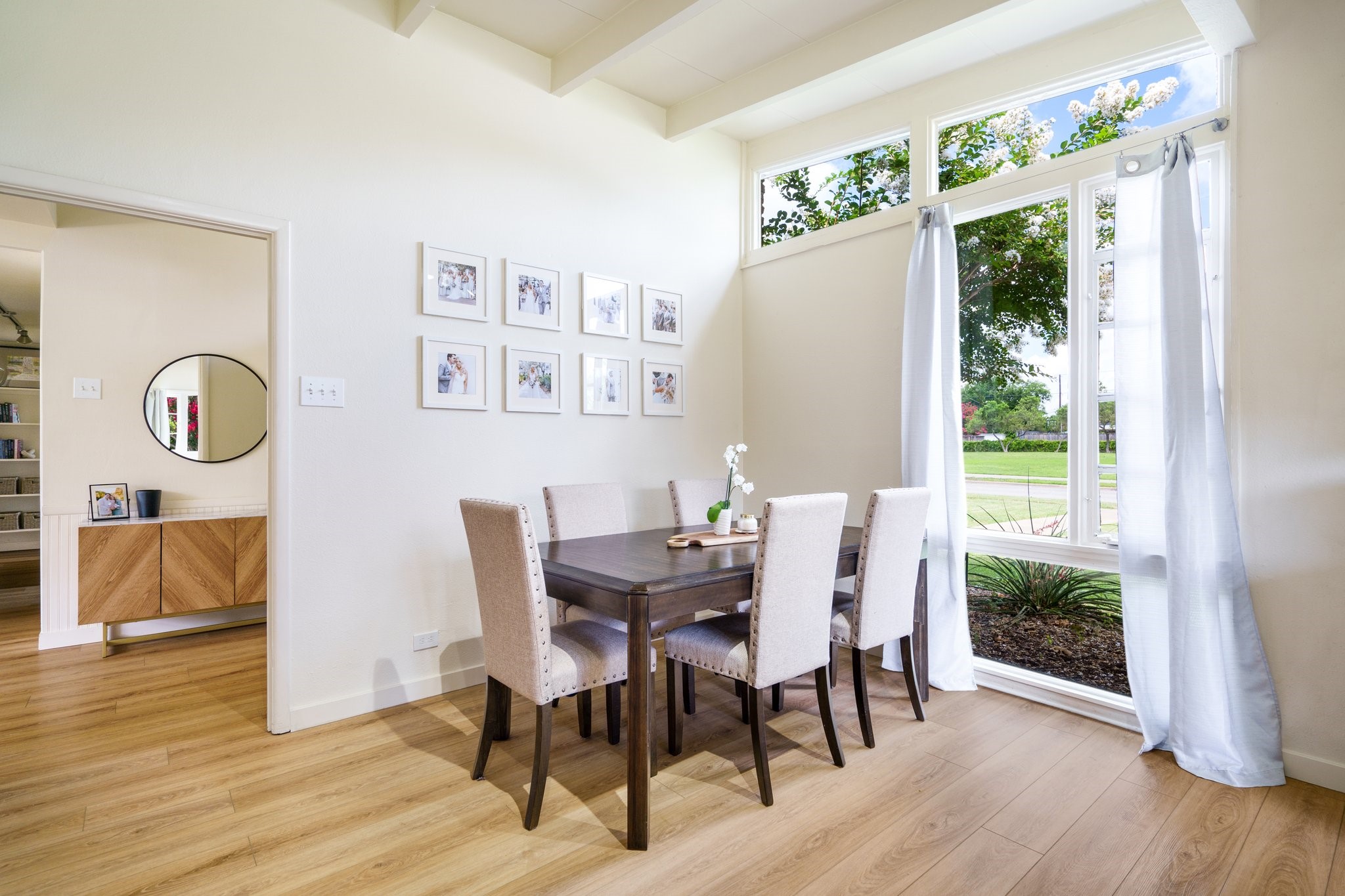 401 S Weatherred Drive