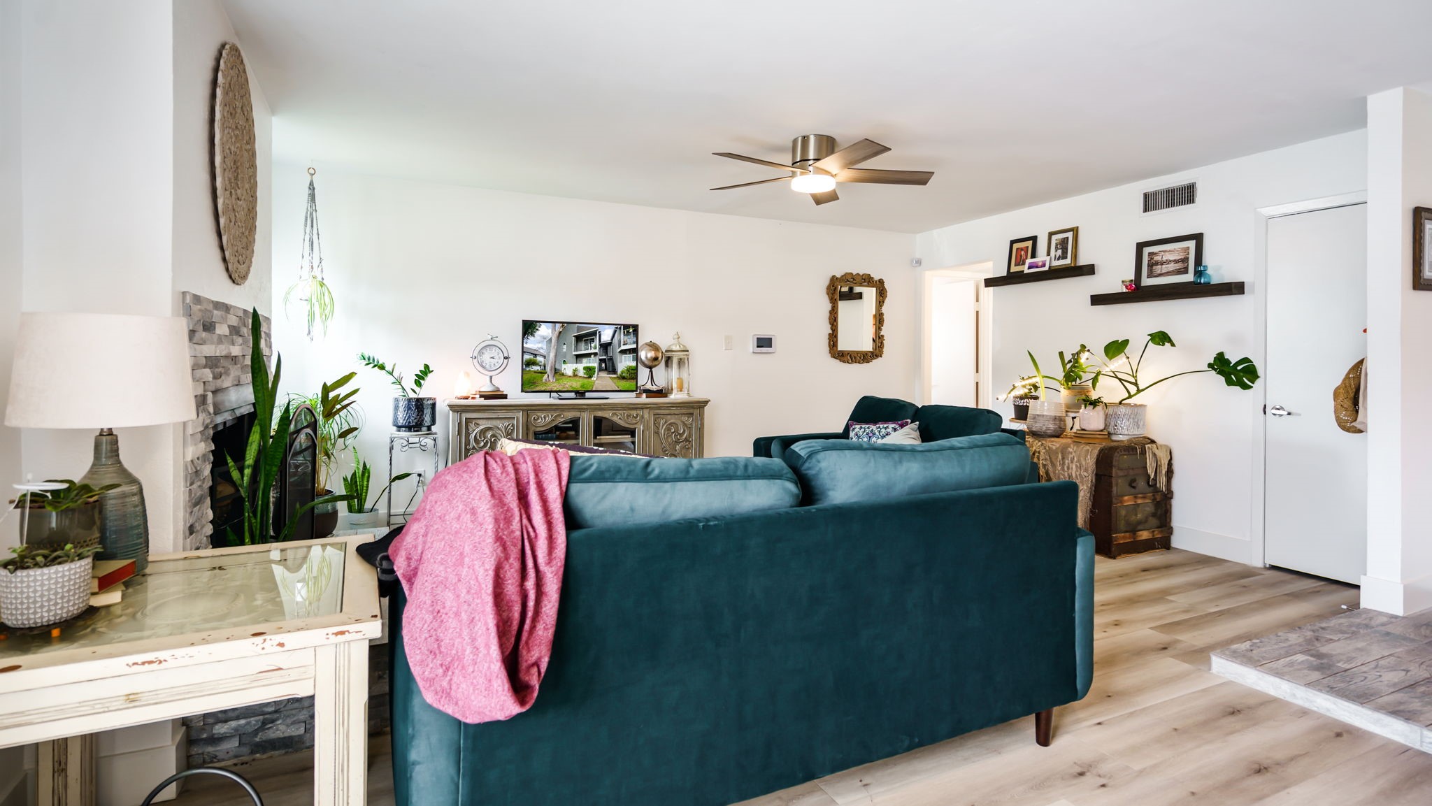 6005 Danbury Lane 103