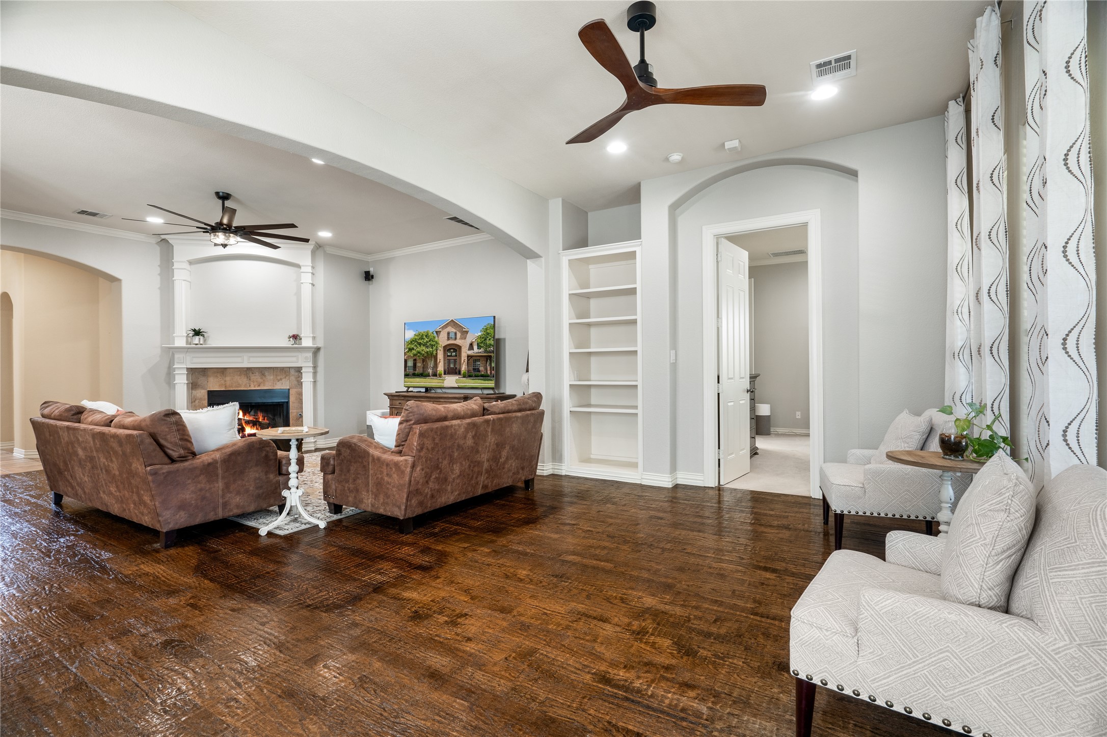 6317 Creekwood Court