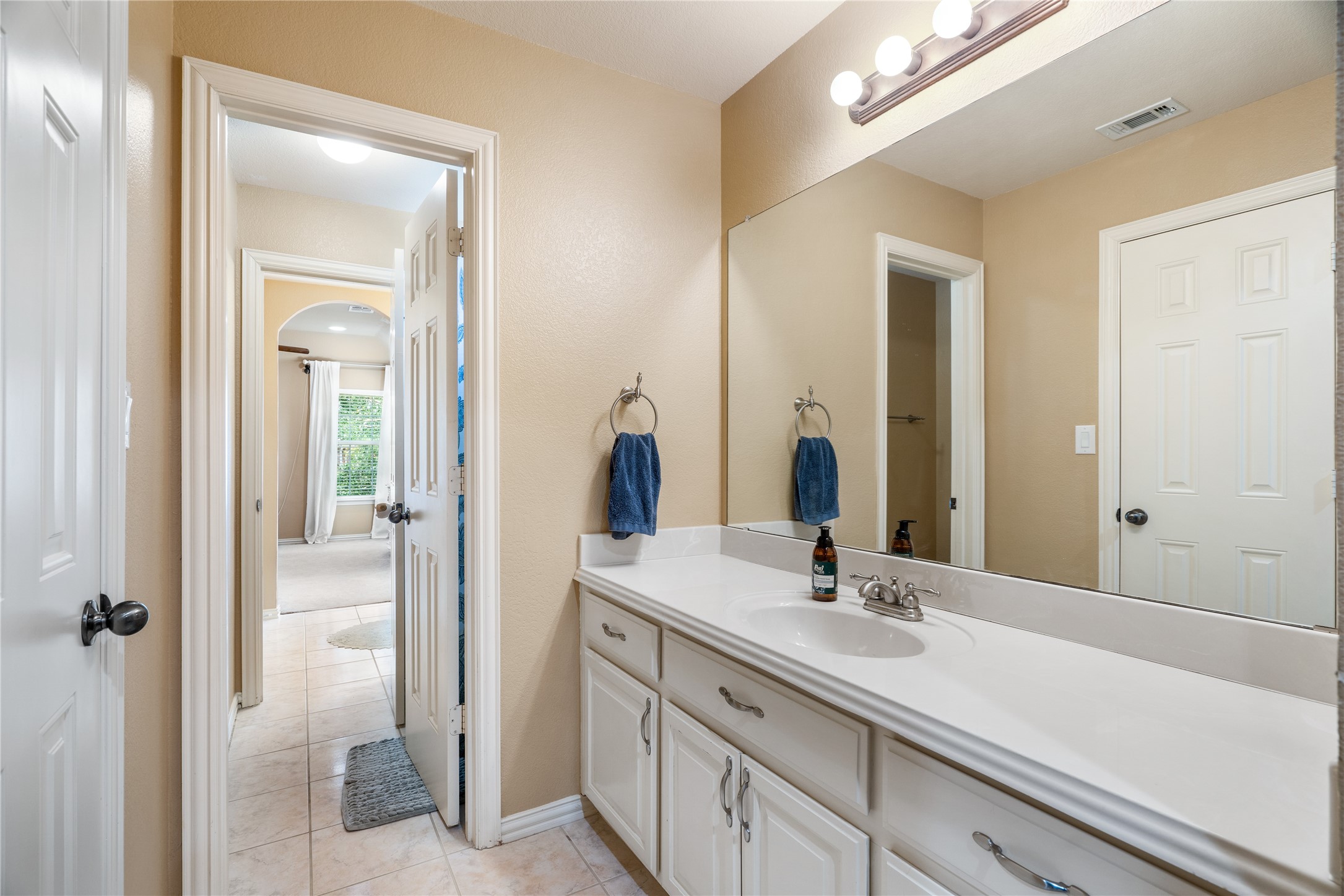 6317 Creekwood Court