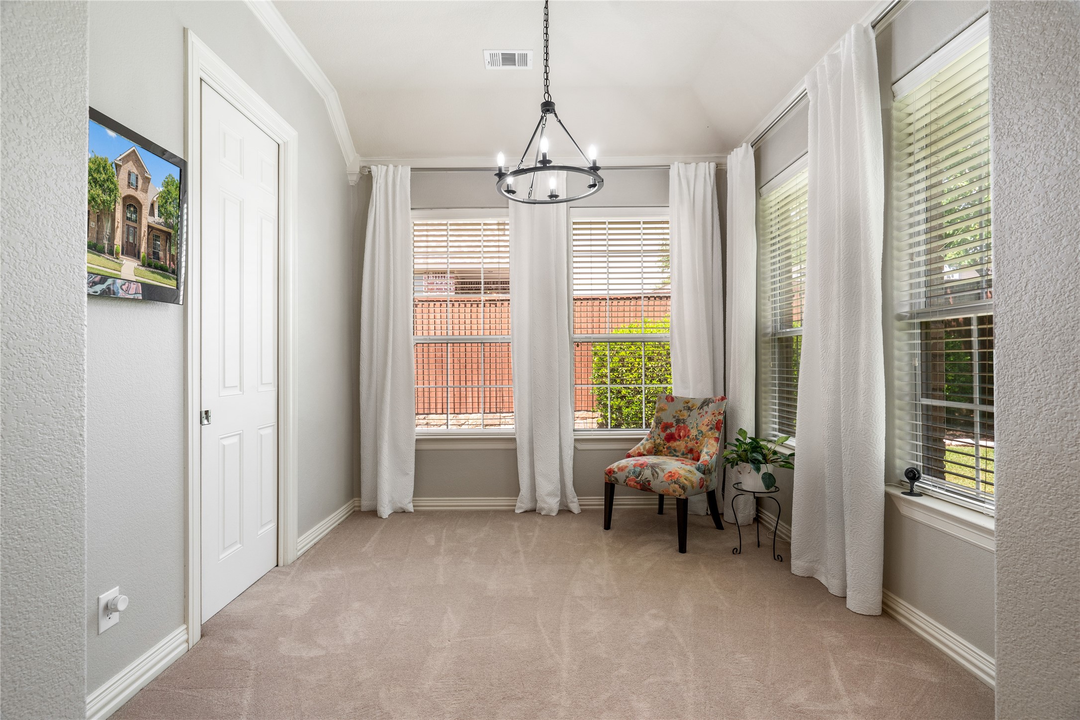 6317 Creekwood Court