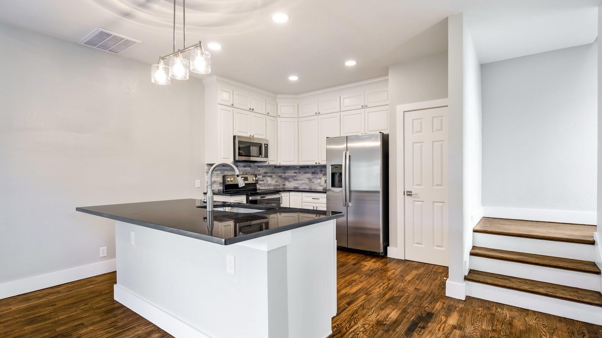 5413 Live Oak
