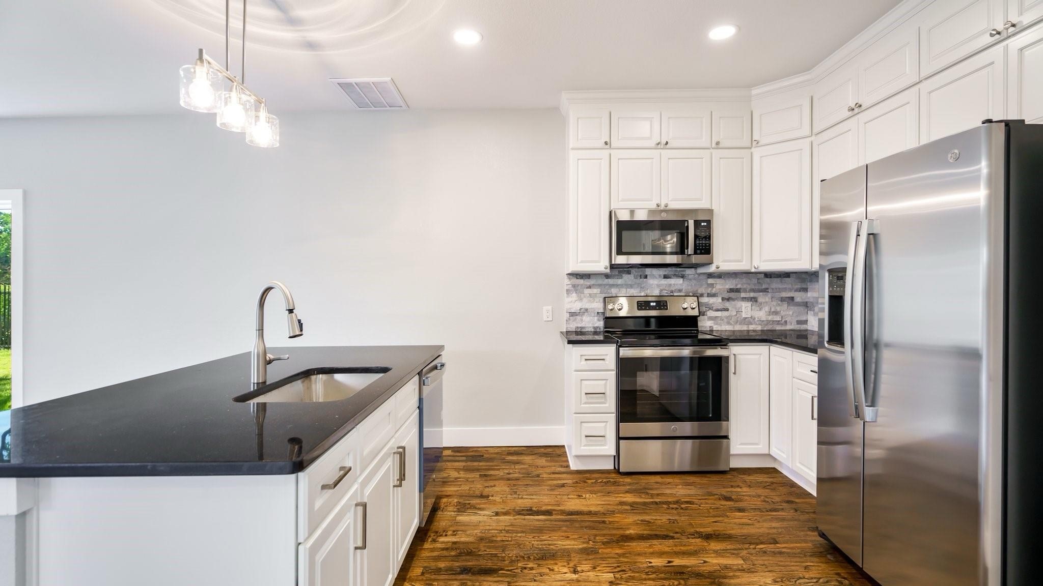 5413 Live Oak