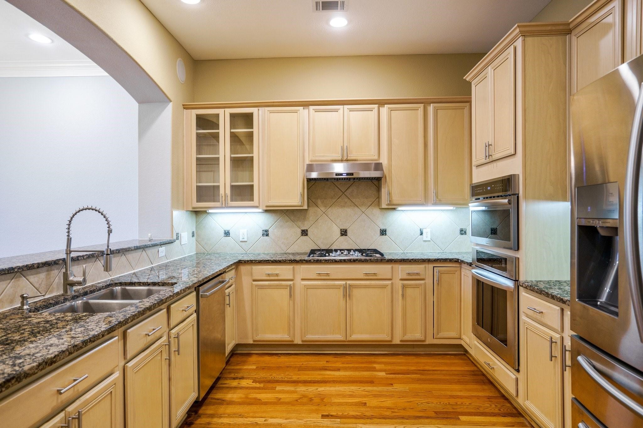 2205 Canton Street 107