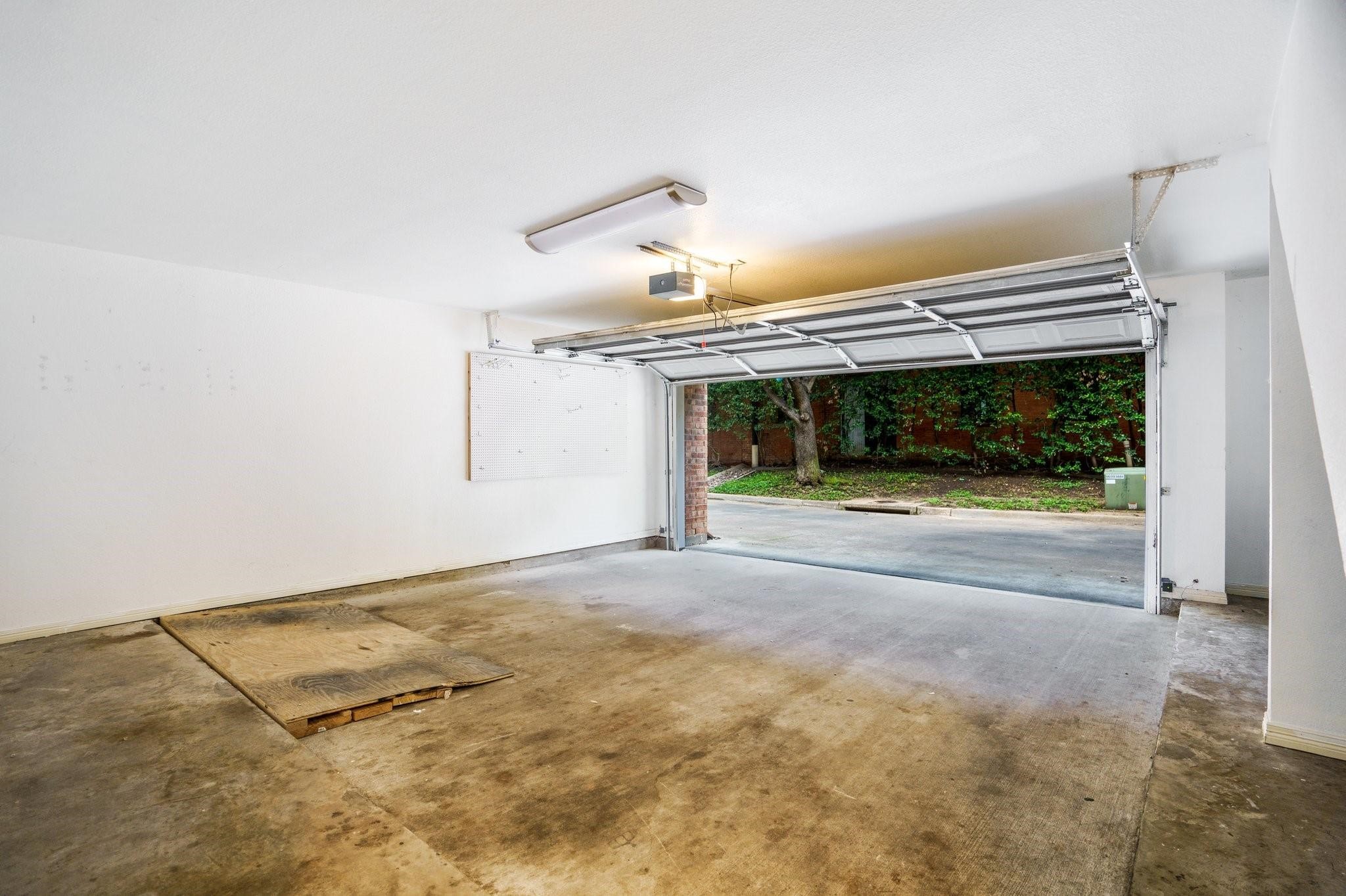 2205 Canton Street 107