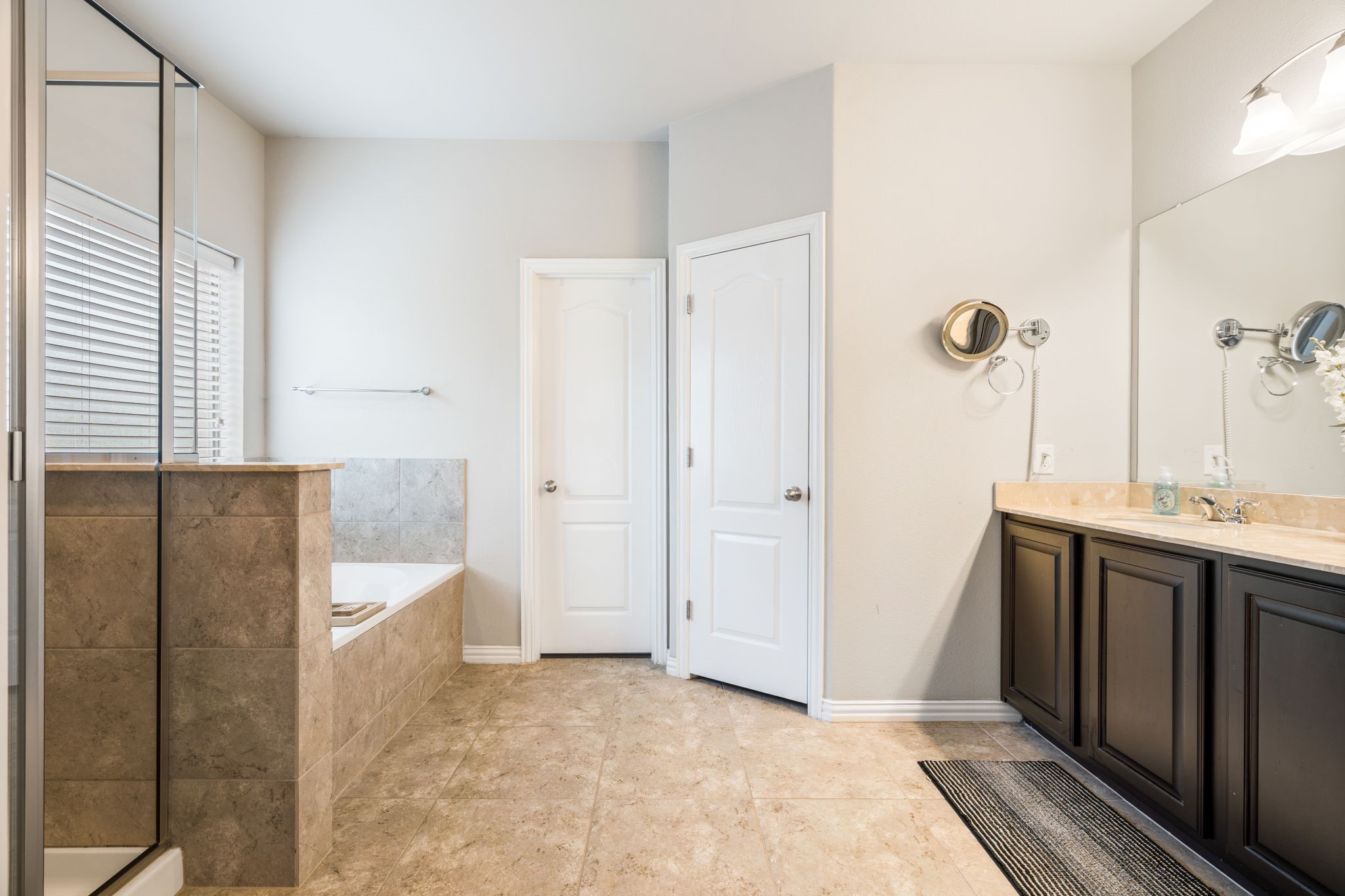 2216 Benjamin Creek Drive