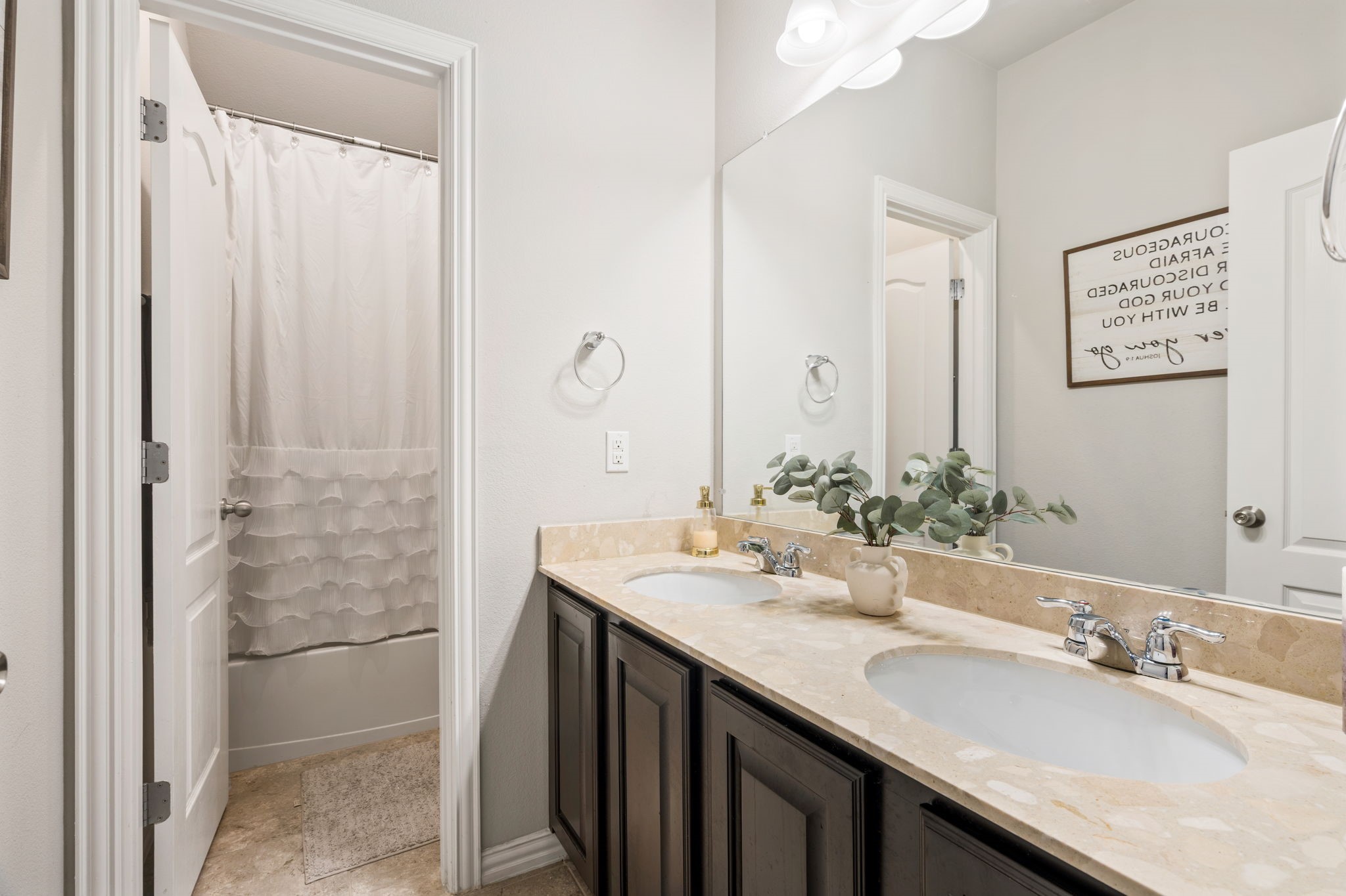 2216 Benjamin Creek Drive