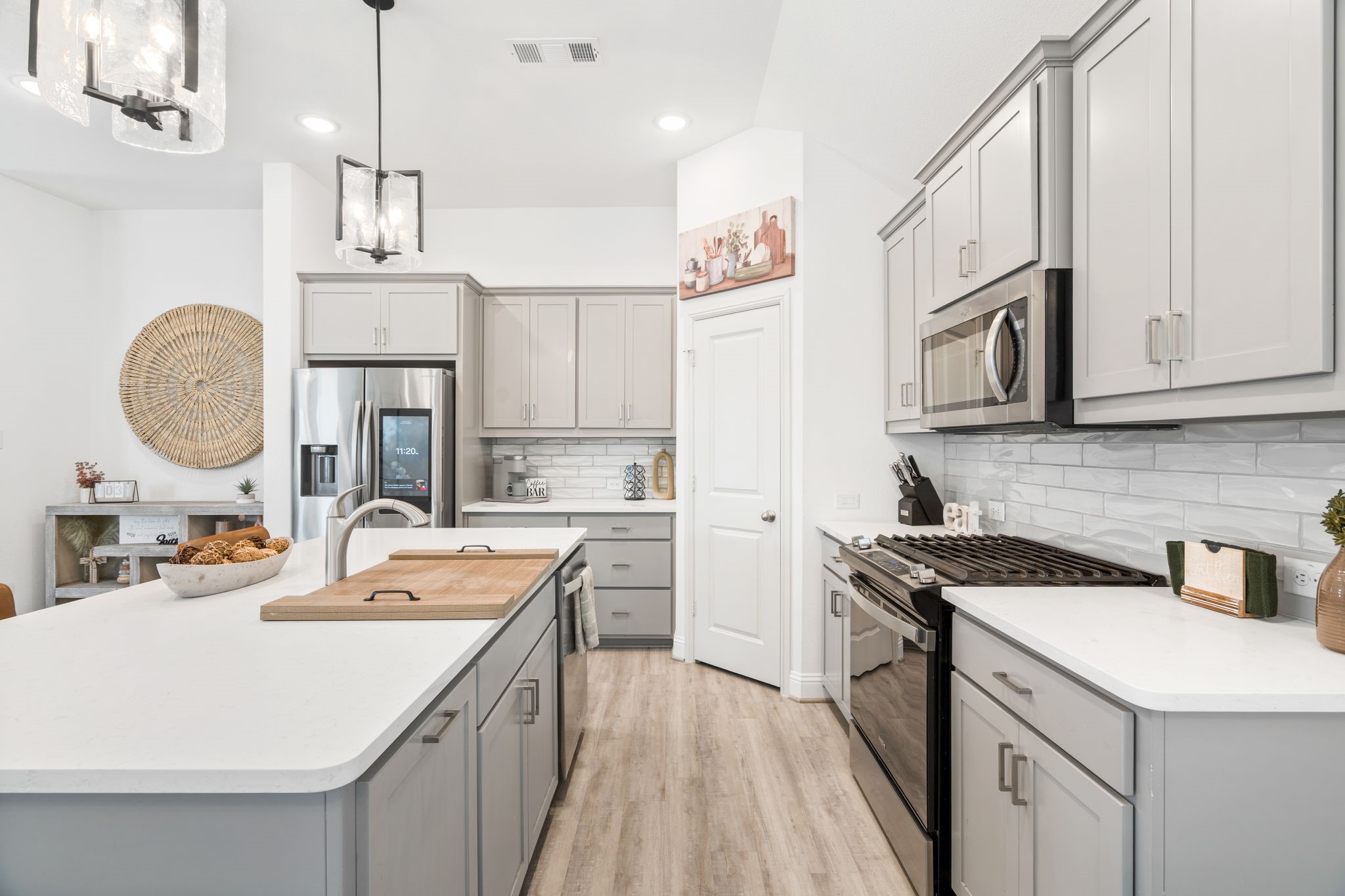 2804 Claude White Creek