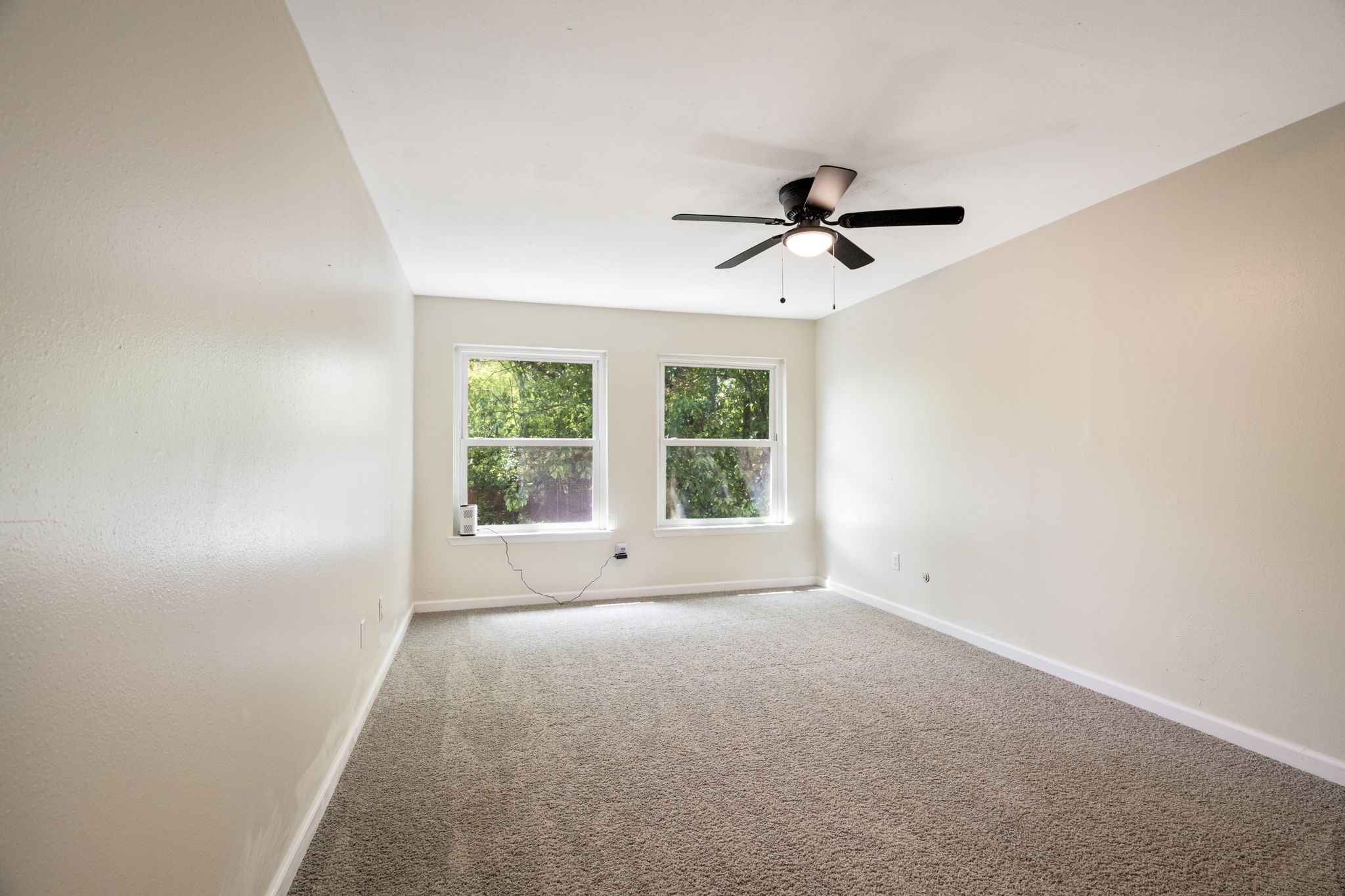 6702 E Northwest Highway