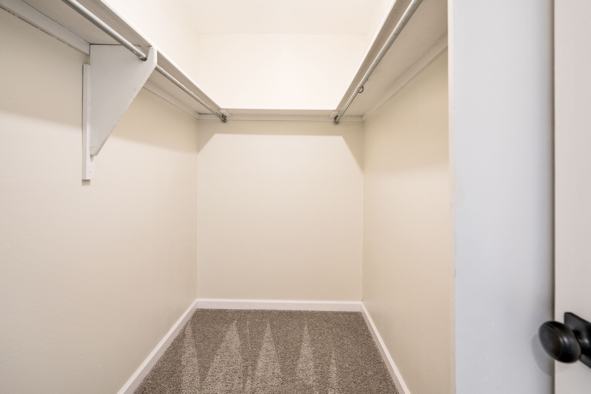 6702 E Northwest Highway