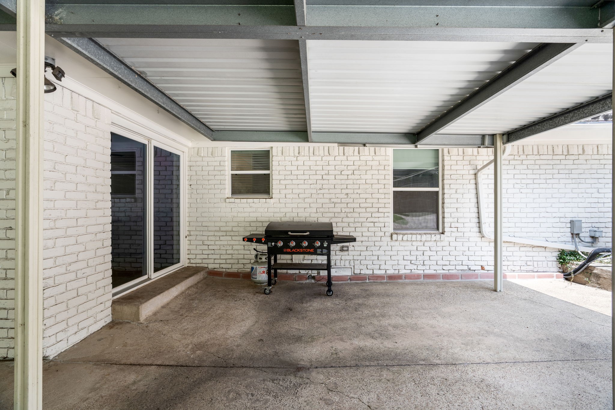 2341 Pinebluff Drive