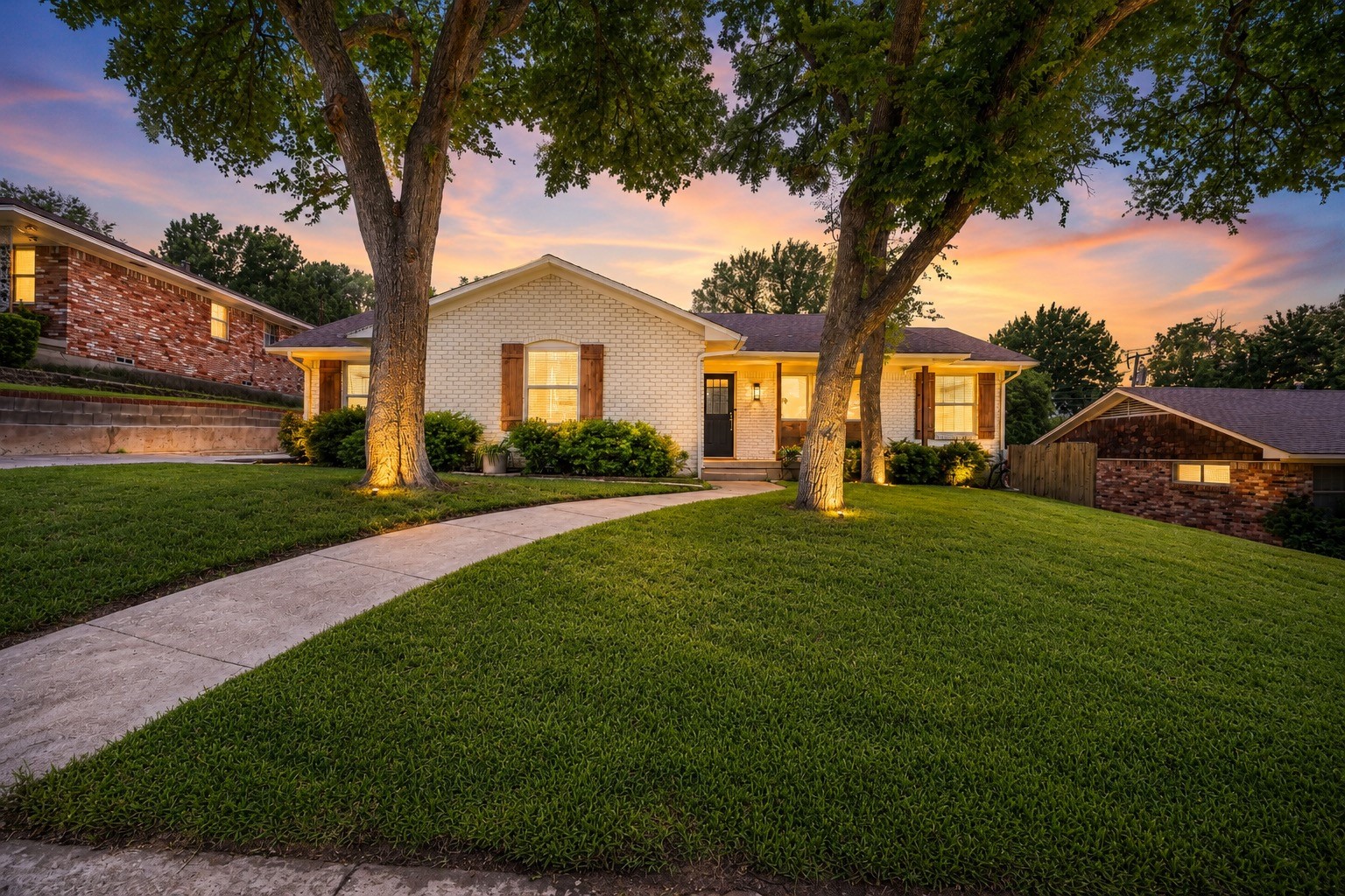 2341 Pinebluff Drive