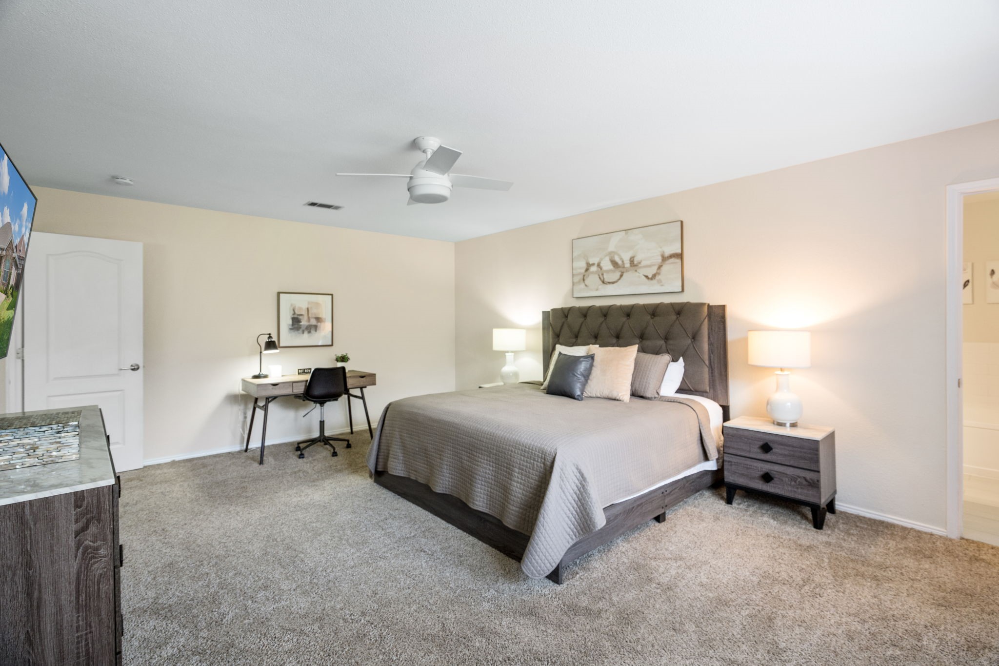 3315 Elmwood Court