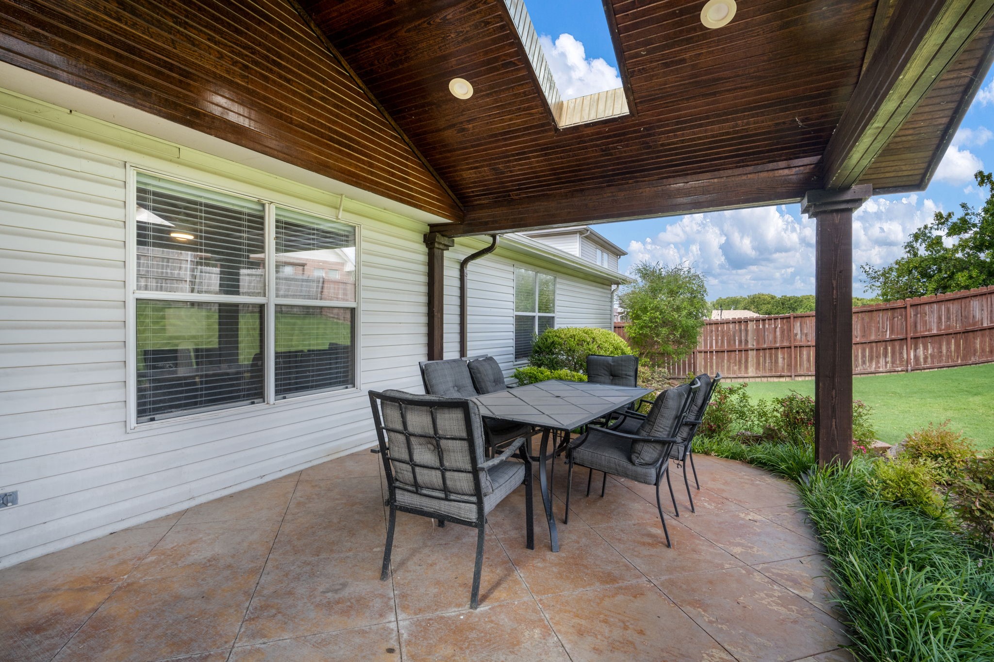 3315 Elmwood Court