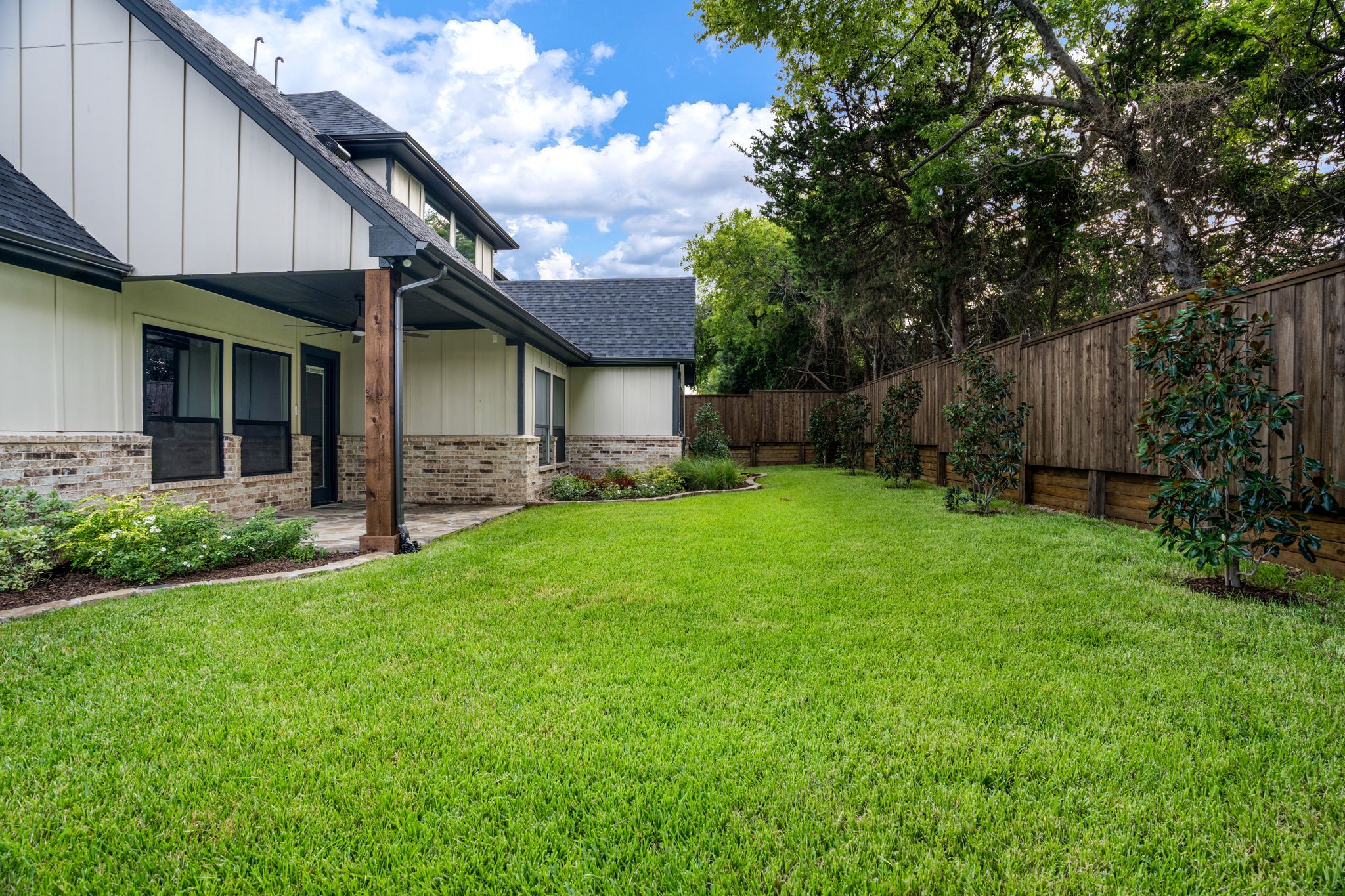 1908 Heritage Knoll Drive