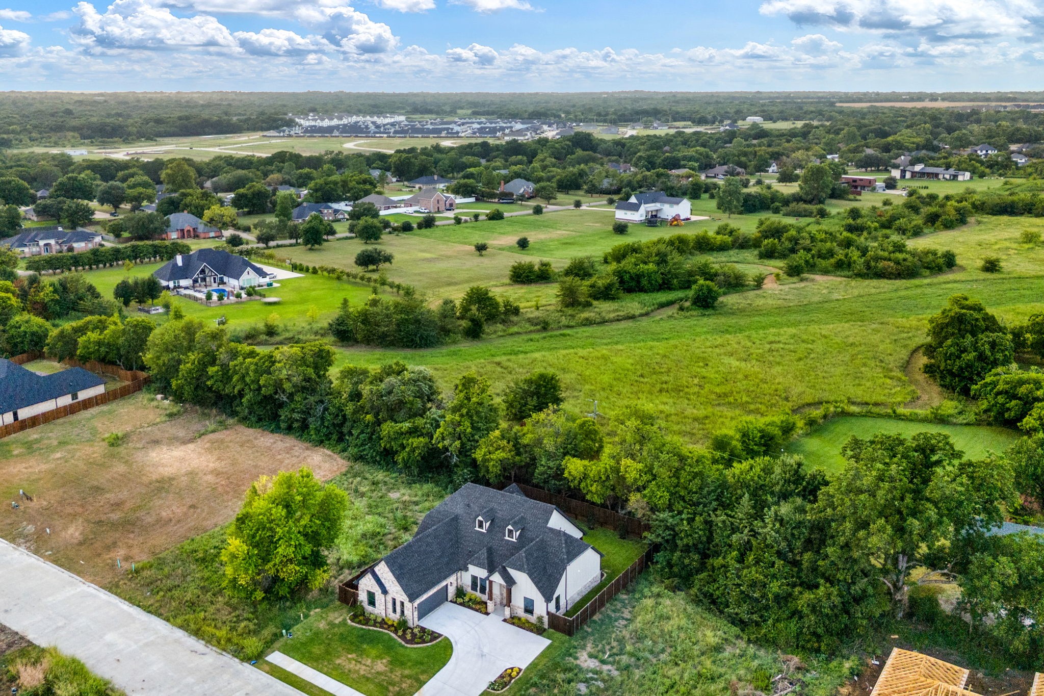 1908 Heritage Knoll Drive