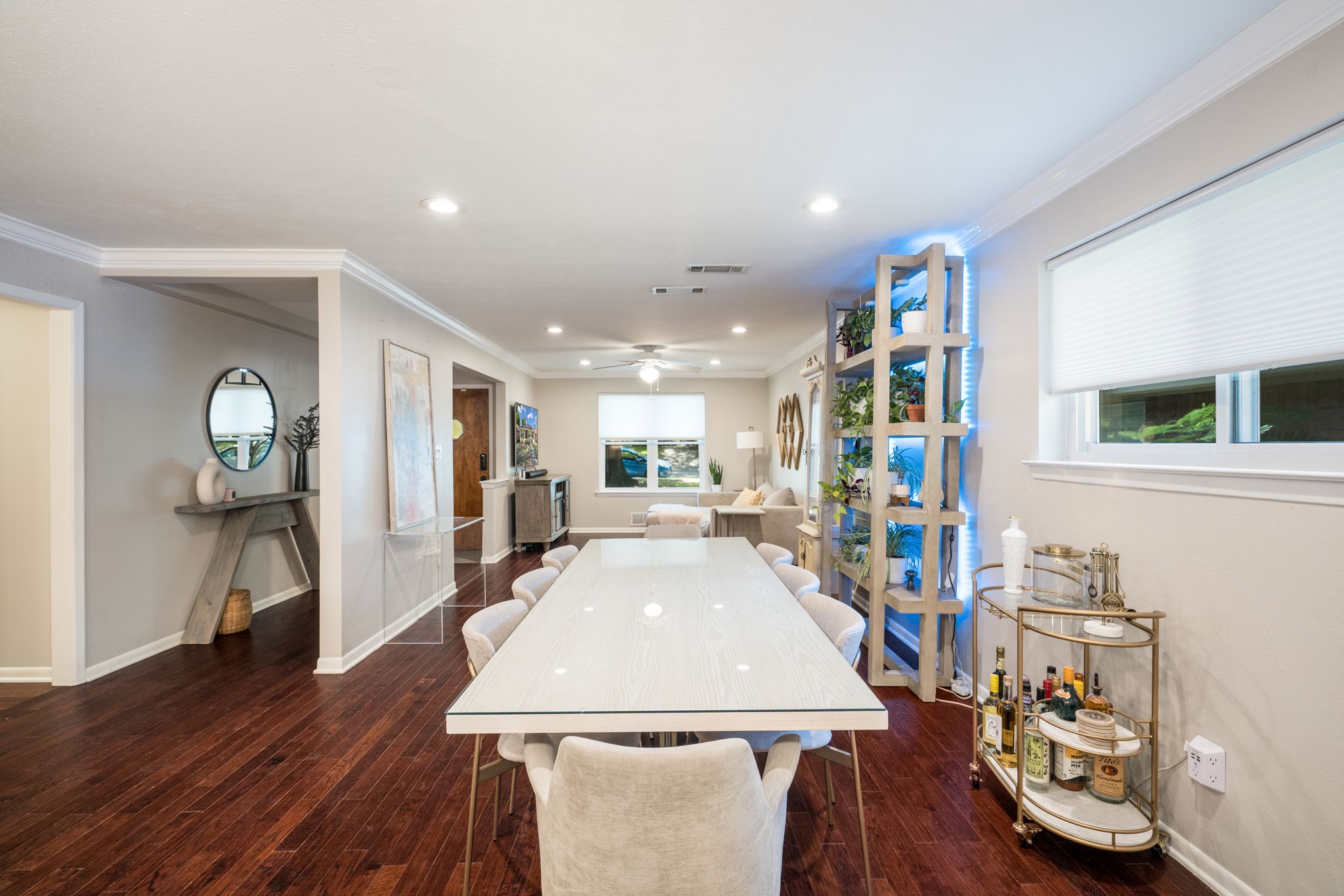 2711 Alco Avenue