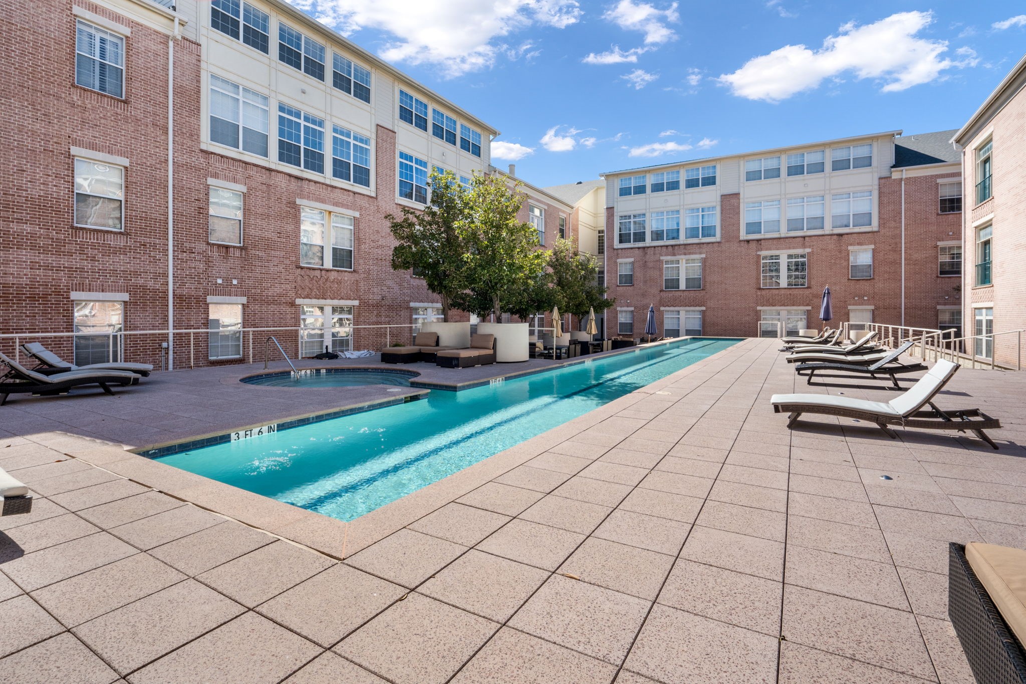 2305 Worthington Street 103