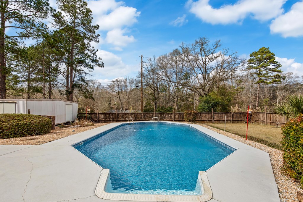 219 McClendon