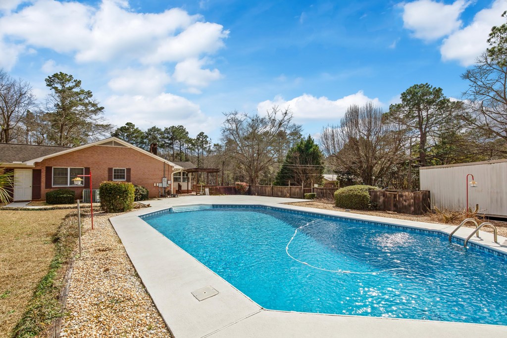 219 McClendon