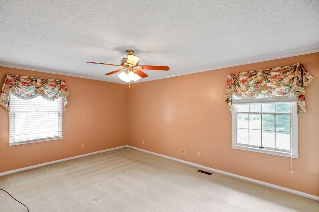 219 McClendon