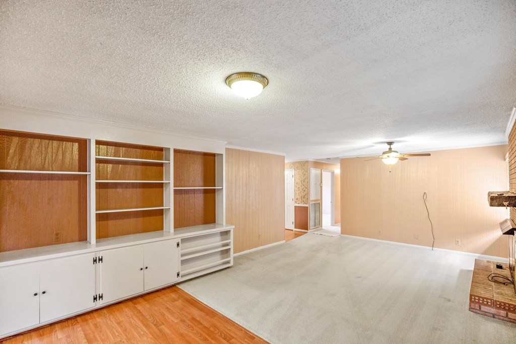 219 McClendon