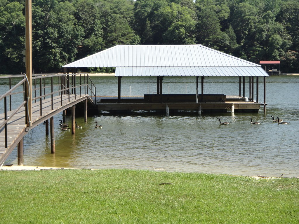 870 Lake Front Dr