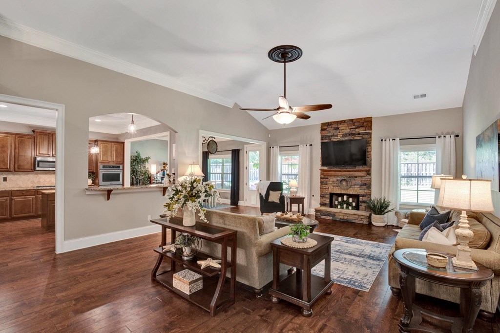 317 Cypressglade