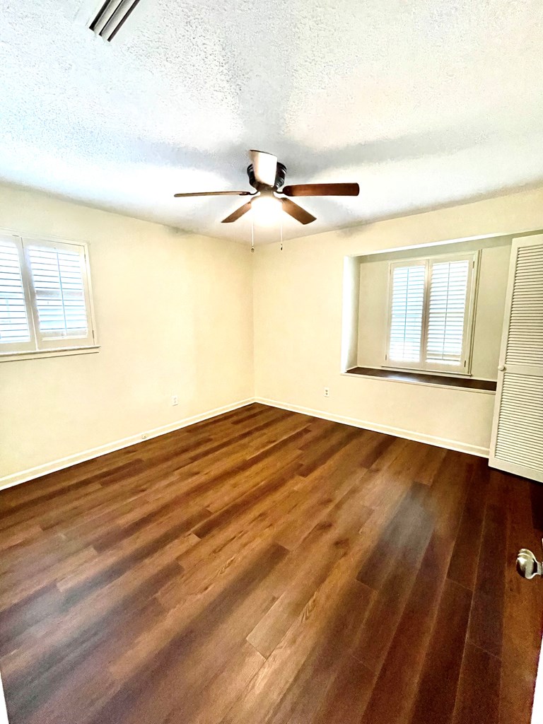 103 SHADOWLAWN DRIVE