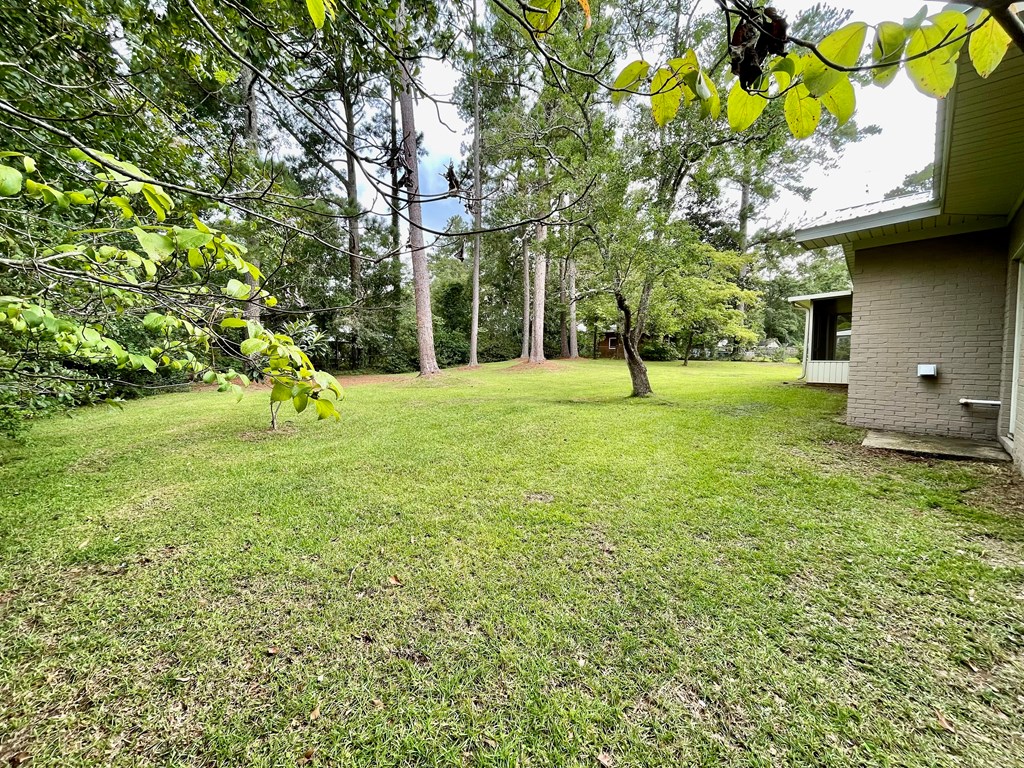 103 SHADOWLAWN DRIVE