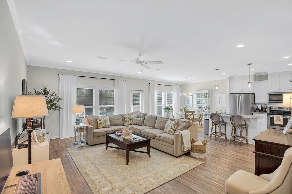303 Courtland