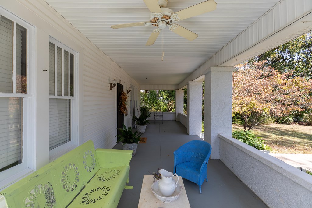 104 Holly Lane