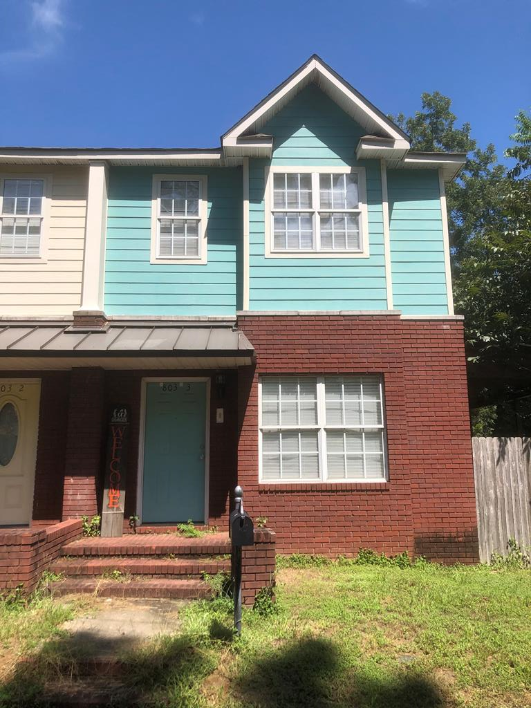 803 E Adams St