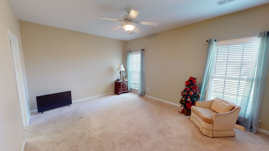 119 Lawrenceburg