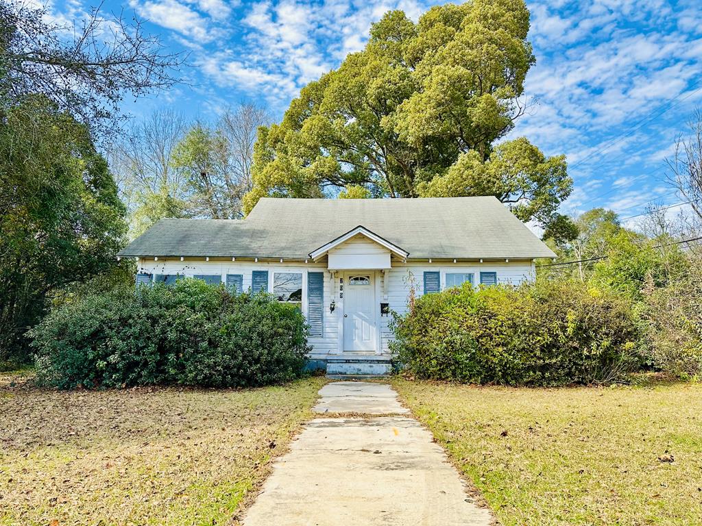 209 N Johnson St.