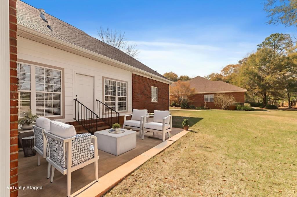 401 Gladstone Way